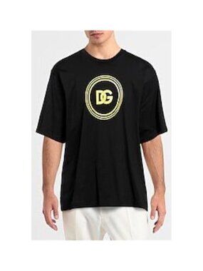 Dolce&Gabbana keeps your casual look cotton tee emblazoned bold logo graphic.